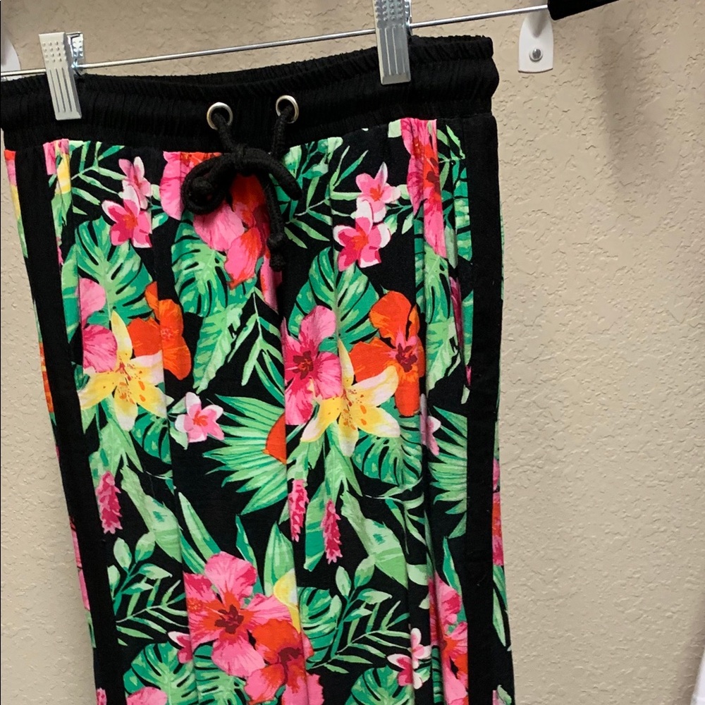 Cute everyday pants!